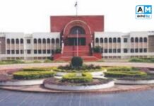 उच्च न्यायालयाचा ऐतिहासिक निर्णय : शासकीय वैद्यकीय अधिकाऱ्यांना खासगी प्रॅक्टिसला बंदी